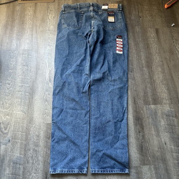 NEW Men's Wrangler Blues Relaxed Fit Blue Jeans 38 X 36 Workwear Baggy Skater - Picture 3 of 5